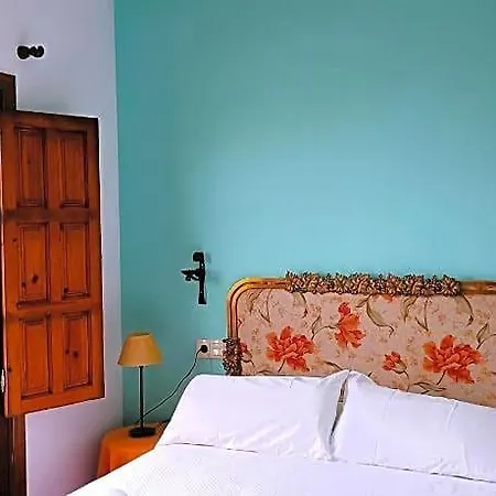 El Jardin Del Conde 3*